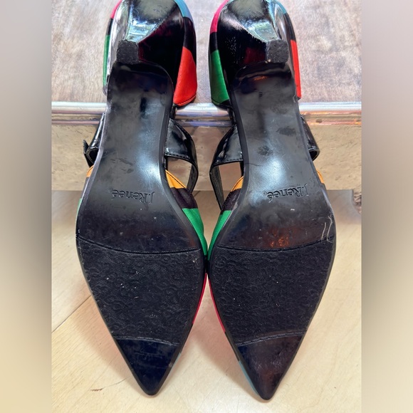 Colorful Striped Heels for a Bold Statement - Picture 5 of 6